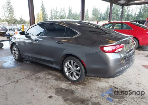 2015 Chrysler 200 Lx z USA, uszkodzony, nr VIN 1C3CCCFB0FN629529